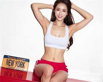 女排勒痕图片魏秋月