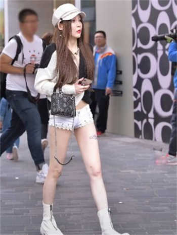 和妈妈在去外公家路上