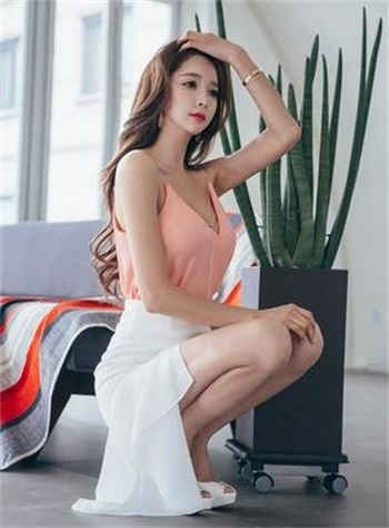 霍时萧我们离婚吧