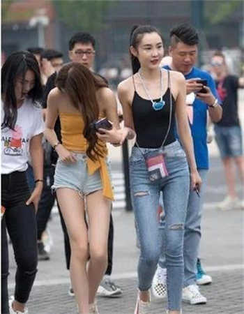 悠宝三岁公交车露出