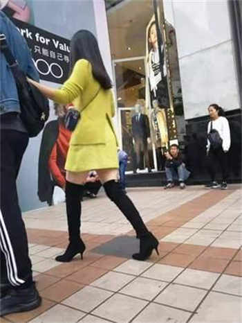 林大发张慧在办公室