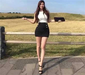 国色天香萍儿