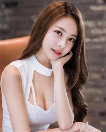 gta5怎么跟女的搭讪