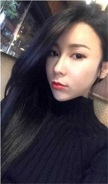 夫妻的赞助商中国字