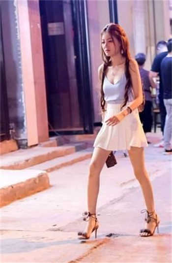 网红美少女小鹿酱