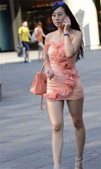 我的贴身校花同人绿帽