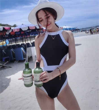 现代李婧琪的照片