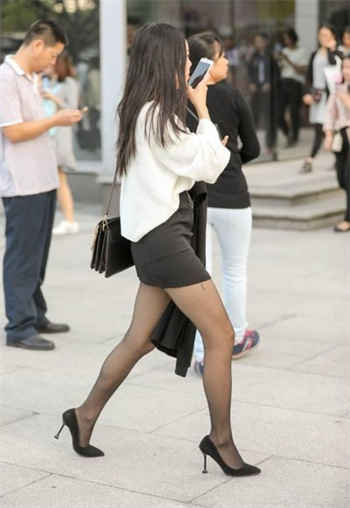 借妻给别人生子