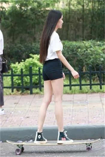 戏精刘婷的资料