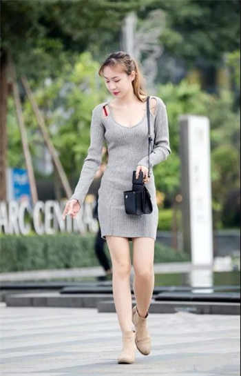 罗雅露研究生小说