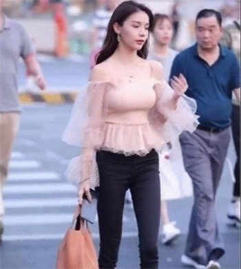 苹果浴室9分27秒视频