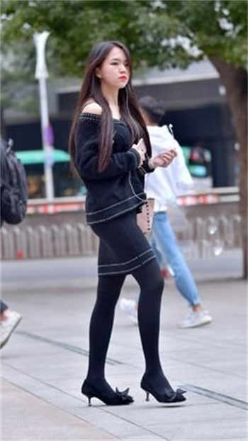 爱情公寓女主是秦羽墨