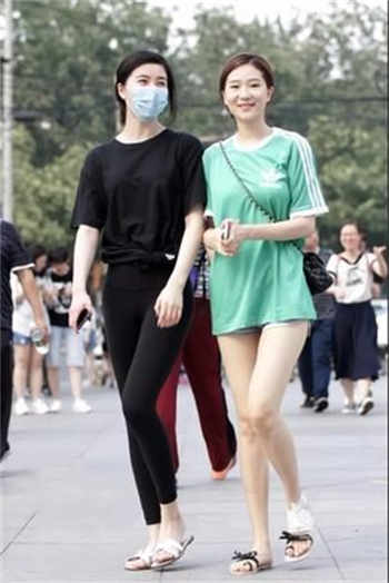 褪裤跪趴下暗卫打板图片