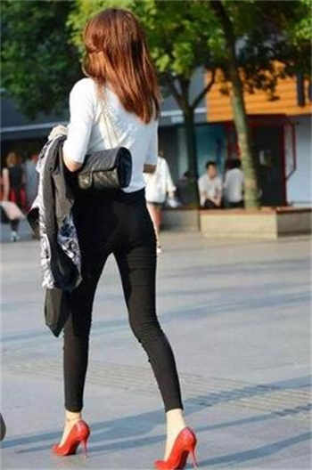 jk脱落 还没有穿安全裤